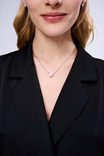 Цепочка с подвеской в виде сердечка (серебро-матовый розовый)